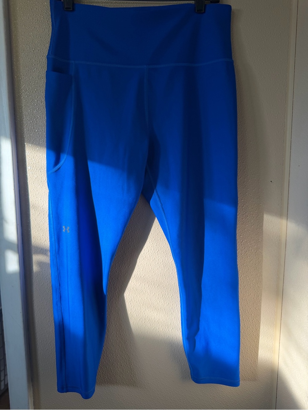 Under Armour Electric Blue Compression Leggings